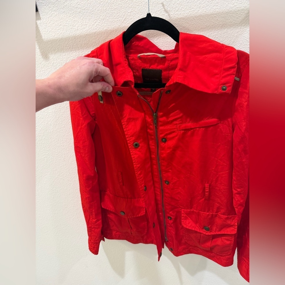 The Limited Bright Red Lightweight Utility Jacket Classic Minimal Chic - Picture 4 of 6
